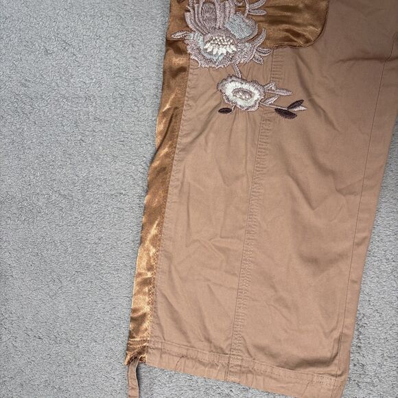 Cache Women’s Cropped Cargo Pants Size S Tan Brown Floral Boho Y2K Rave Fairy - Picture 6 of 15